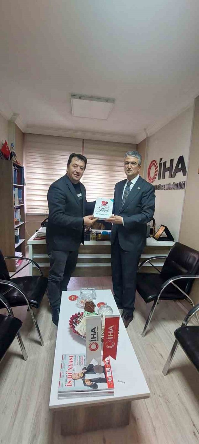 Mhp Genel Başkan Yardımcısı Aydın: "Altılı Masada Tabiri Caiz İse Bir Kakafoni Var"