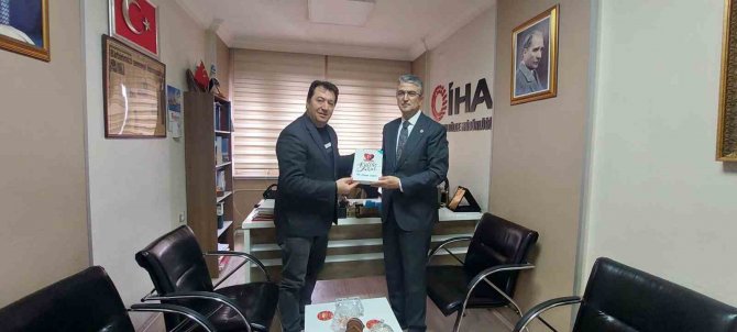 Mhp Genel Başkan Yardımcısı Aydın: "Altılı Masada Tabiri Caiz İse Bir Kakafoni Var"