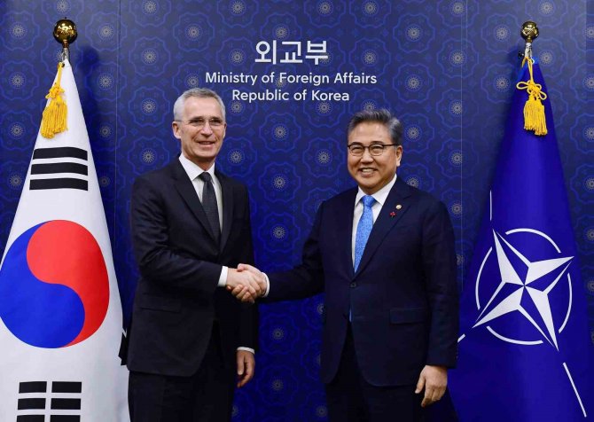 Nato Genel Sekreteri Stoltenberg, Asya Turunun İlk Durağı Güney Kore’de