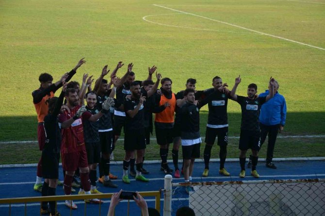 Tff 3. Lig: Efeler 09 Sfk: 1 - Büyükçekmece Tepecikspor: 0