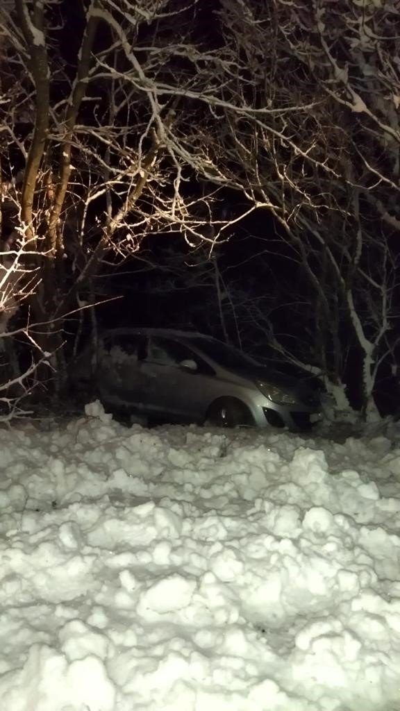 Tunceli’de Otomobil Şarampole Uçtu
