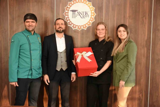 Hollandalı Öğrenci Türk Mutfağını Kocaeli’de Öğrendi