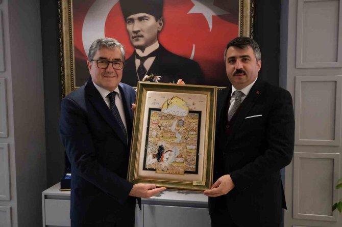 Yıldırım Belediye Başkanı Oktay Yılmaz: "Yeşil Çevre Geleceğe Yatırım Yapıyor"