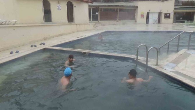 Yosun Havuzu Ve Kaplıca Merkezi Şifa Dağıtıyor