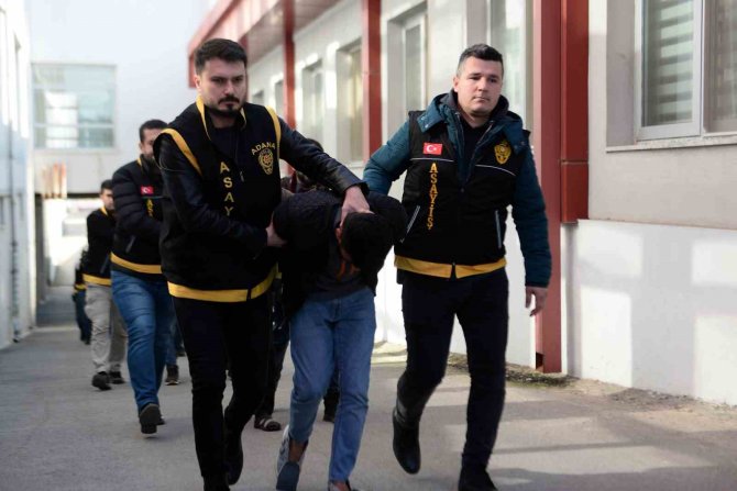 Uzun Namlulu Silahla Baskına 4 Tutuklama