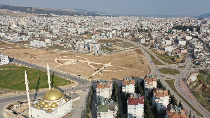 Koru Parkta Ağaç Dikimine Başlandı