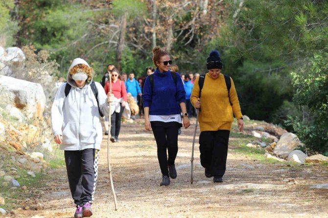 Büyükşehir’den Tarihin İzinde Doğa Yürüyüşü