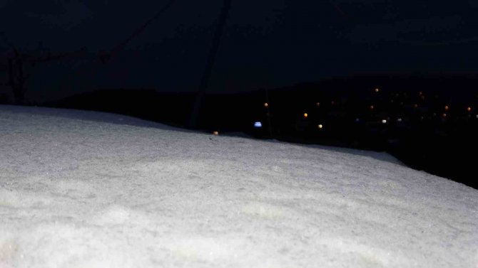 Aydos Tepesi Beyaza Büründü