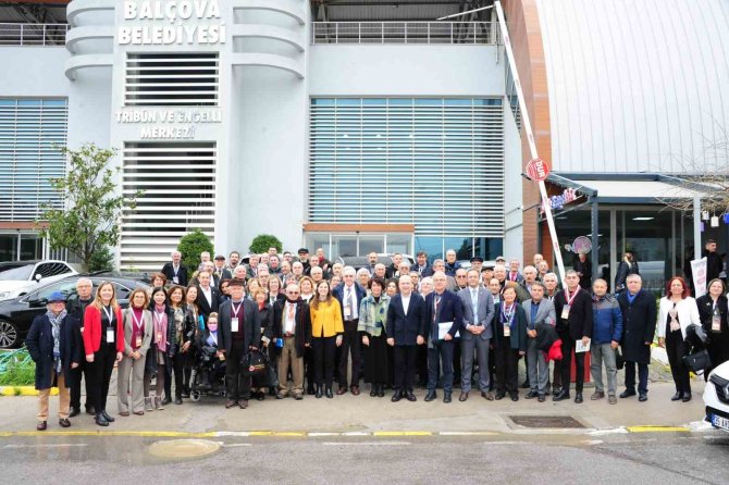 Balçovada Köy Enstitüleri Ve Yerel Yönetimler Çalıştayı