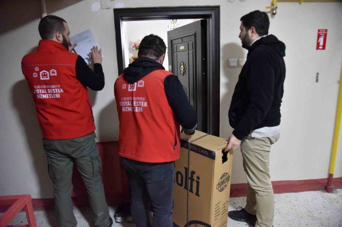 Yüzlerce Aileye Medikal Ürün Ve Hasta Yatağı Desteğinde Bulunuldu