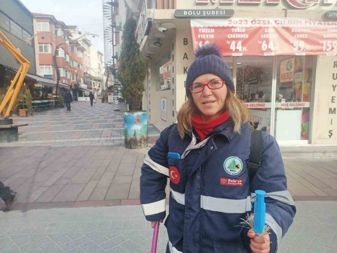 Temizlik İşçisinden Örnek Davranış