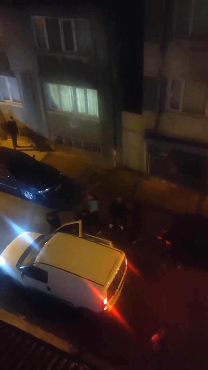 Bursa’da Alacak-verecek Meselesi Yüzünden Çıkan Meydan Muharebesi Kameralarda