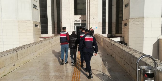 Cezaevi Firarisi, Edremit’te Jandarmanın Sıkı Takibiyle Yakalandı