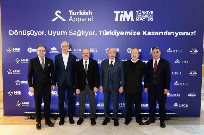 Deni̇b Hazır Giyimcilerin Yeşil Dönüşüm İçin Yol Haritasını Belirlediği Toplantıda Yerini Aldı