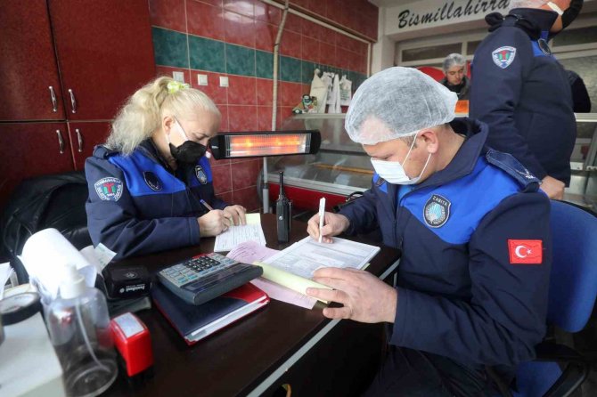 Yenimahalle’de Gıda Terörüne Geçit Yok