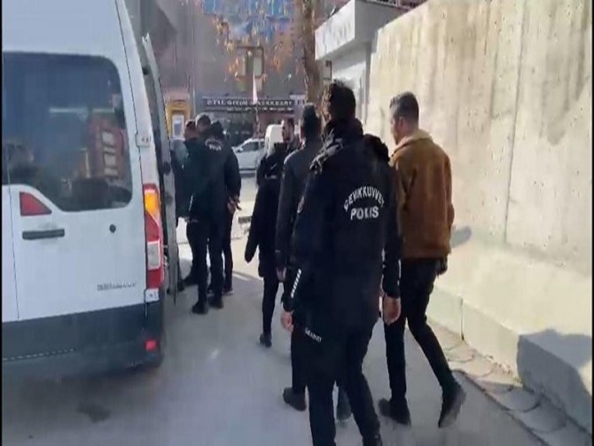 Erzincan’da Fuhuş Batağına Sürüklenen 5 Kadın Kurtarıldı, 2 Kişi Tutuklandı