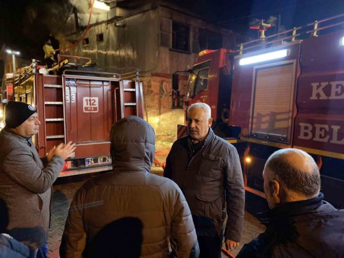 Kemaliye’de Bir Ev Yandı
