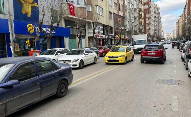 Kent Merkezinde Trafik Problemi Her Geçen Gün Artıyor