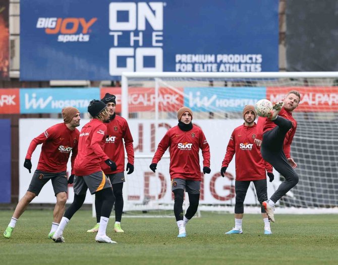 Galatasaray, Ümraniyespor Maçının Hazırlıklarını Sürdürdü