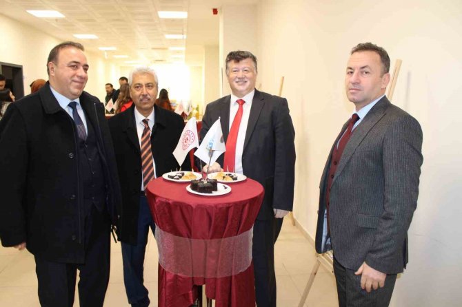 Edebiyat Kampı, Aydın’ın Ev Sahipliği İle Başladı