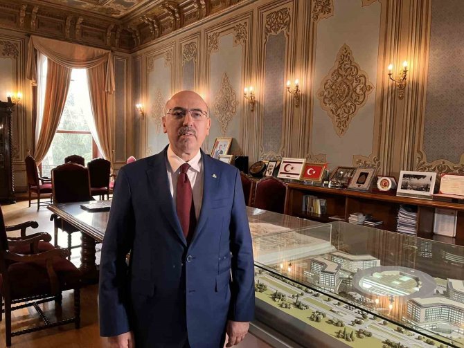 İ̇stanbul Üniversitesinin Hasdal’daki Hastane Binası Havadan Görüntülendi