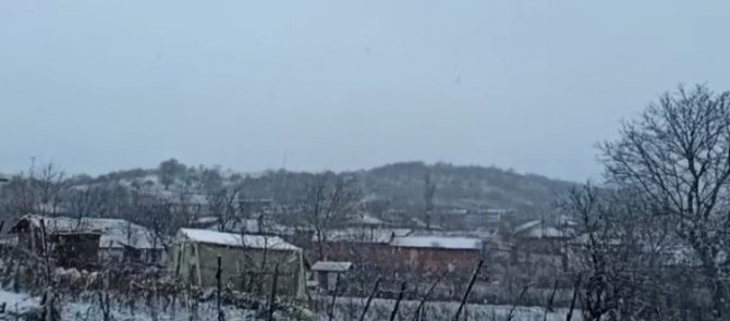 Özlenen Kar Yurda Giriş Yaptı: Edirne Kısa Sürede Beyaza Büründü