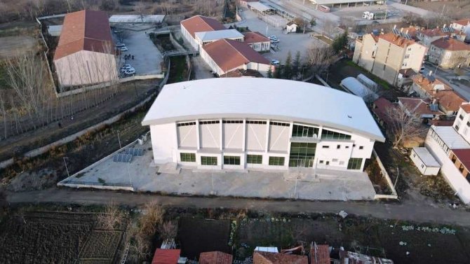 Hisarcık Gençlik Merkezinin Yapımı Tamamlandı