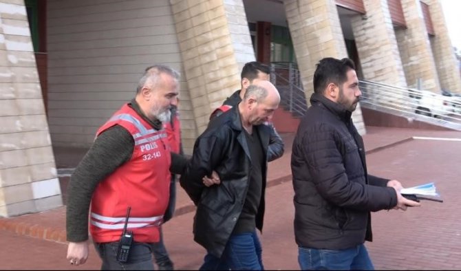 İ̇ş Görüşmesi İçin Gittiği Site Yöneticisinden Avans İstemiş, Vermeyince Darp Edip Kemerle Boğup Öldürmüş