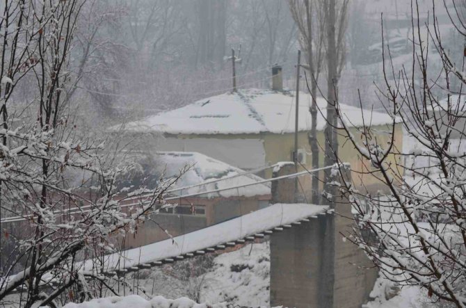 Şırnak’ta Kapanan Köy Yolları Tekrar Ulaşıma Açıldı