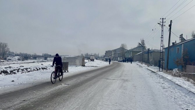 Ağrı Beyaza Büründü