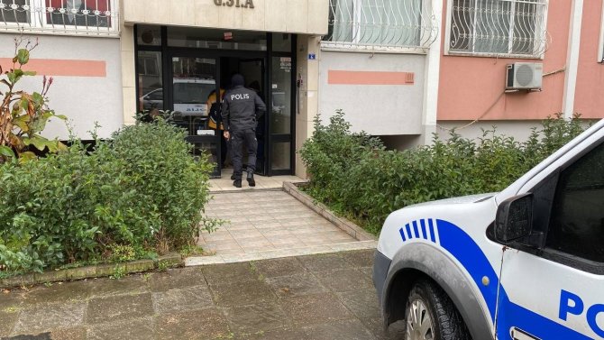 Kendisinden Haber Alınamıyordu, Evinde Ölü Bulundu