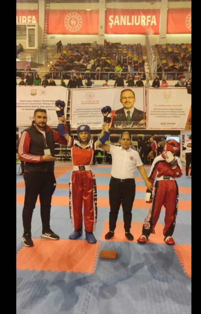 Dadaş Kızı İ̇kbal 5. Kez Türkiye Şampiyonu Oldu