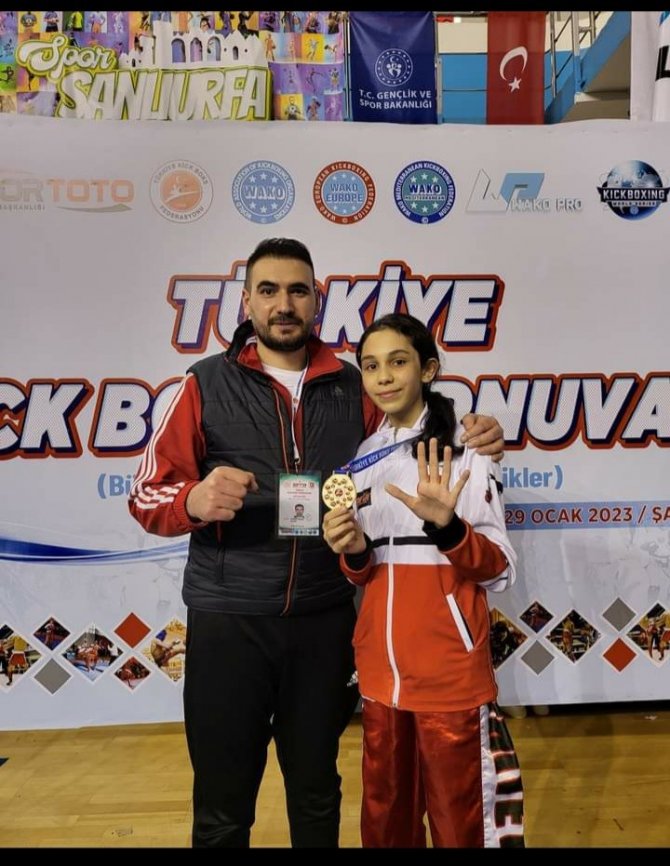 Dadaş Kızı İ̇kbal 5. Kez Türkiye Şampiyonu Oldu