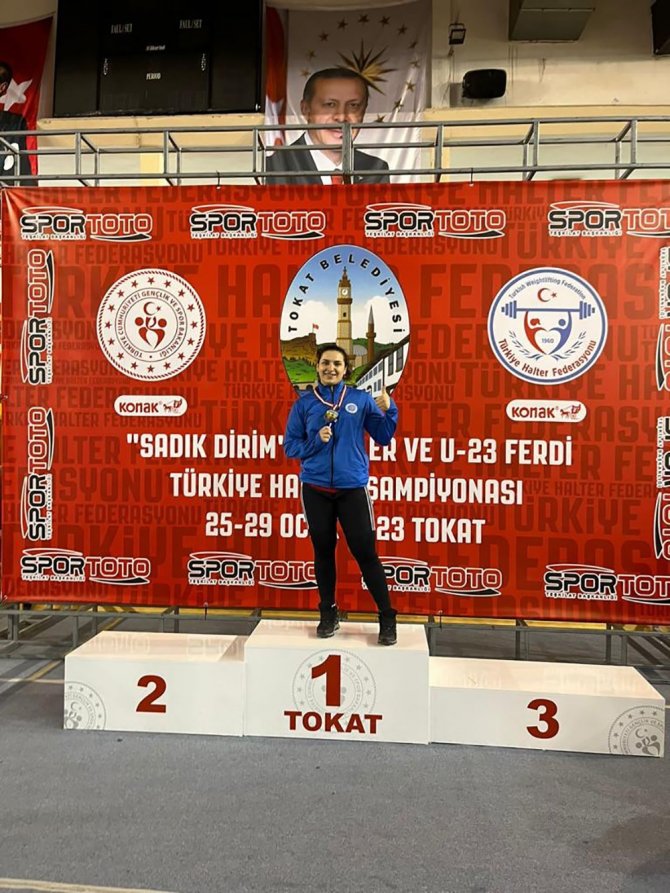 Seyhanlı Halterciler Türkiye Şampiyonası’nı Başarıyla Tamamladı