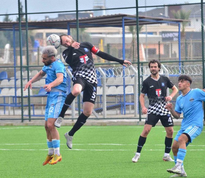 Lider Yunusemre Belediyespor Zirvede Farkı Açıyor