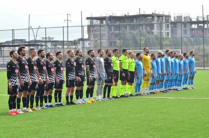 Lider Yunusemre Belediyespor Zirvede Farkı Açıyor
