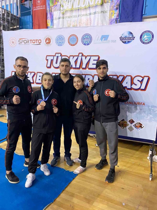 Türkiye Kick Boks Turnuvası’nda Sakaryalı Şampiyon