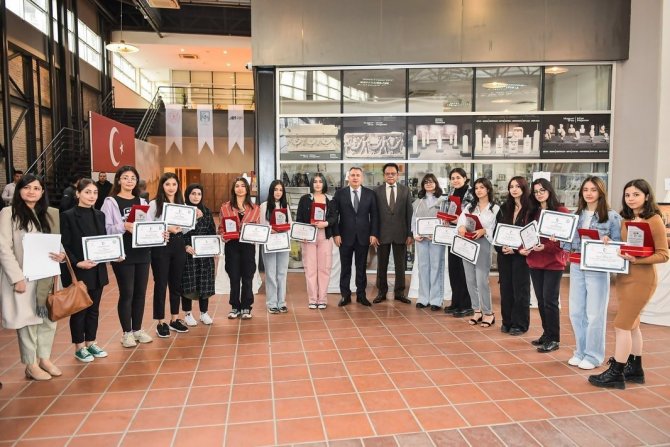 Chughtai Sanat Ödülleri Sahiplerini Buldu