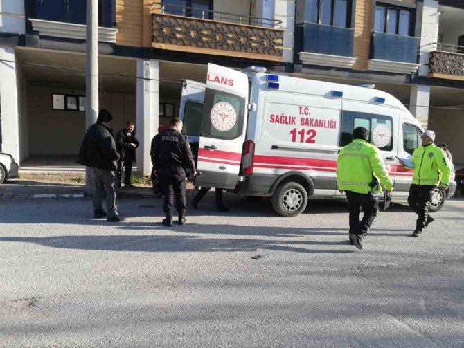 Otomobil İle Motosiklet Çarpıştı: 1 Ölü