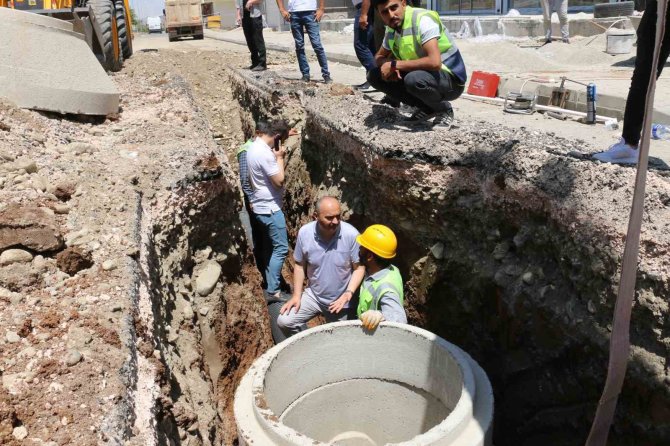 Batman’da 1 Yılda 100 Bin 516 Metre Altyapı Çalışması Gerçekleştirildi