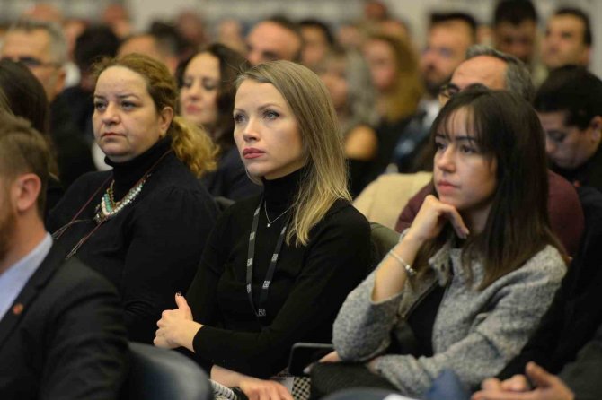 Btso’da ’Gayrimenkul Hukuku’ Eğitimine Büyük İlgi