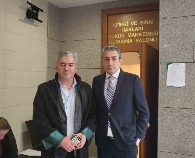 Rol Aldığı Dizide Payına Düşen Ücreti Alamadığı İddiasıyla Dava Açan Erkan Petekkaya "Çok Mağdur Oldum, Uzun Süredir Alnımızın Teri Orada Yatıyor"