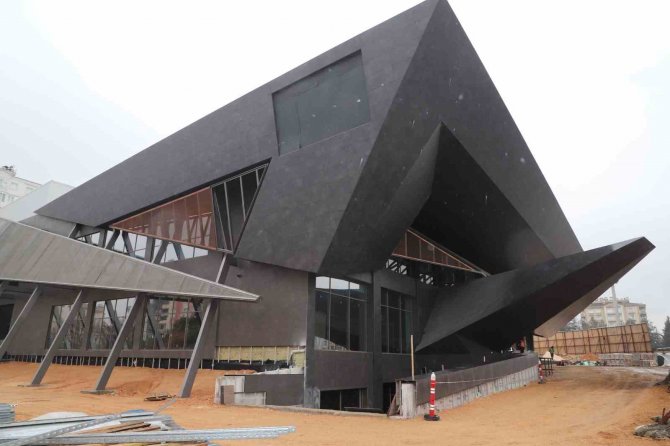 Devlet Tiyatrosu Şehitkamil Sahnesinde Sona Gelindi