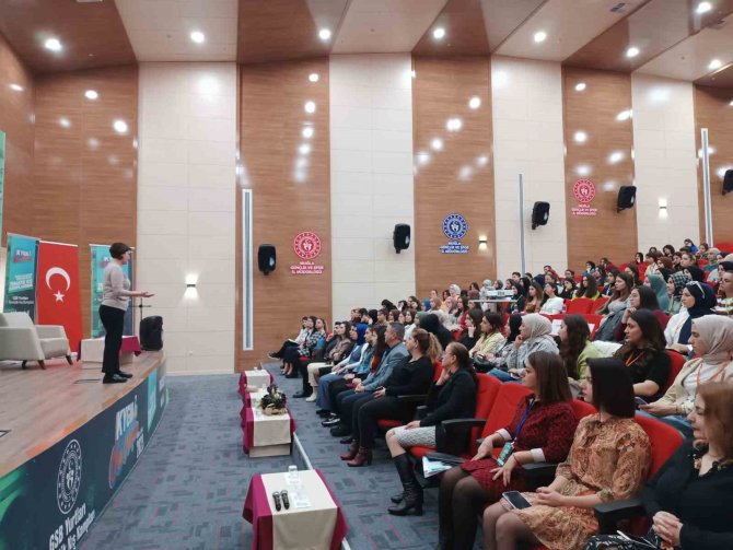 Psikolojik Kampı İkinci Güne Doç. Dr. Cömert İle Başladı