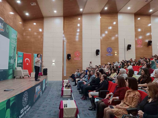 Psikolojik Kampı İkinci Güne Doç. Dr. Cömert İle Başladı