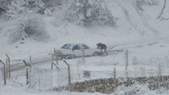 Safranbolu’ya Sezonun İlk Karı Düştü
