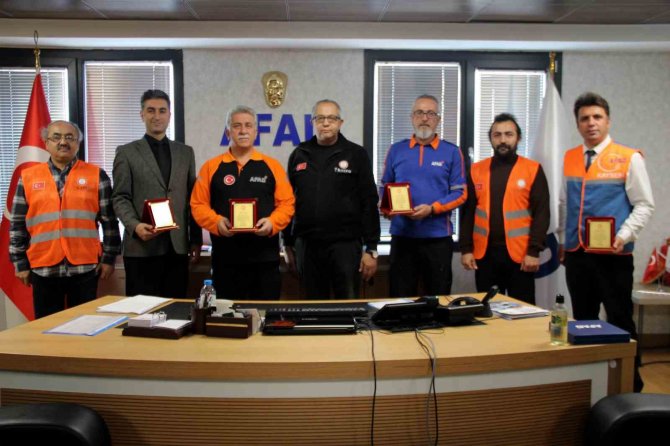 2 Bin 800’ün Üzerinde Afad Gönüllüsü Amatör Telsizcilik Eğitimi Aldı