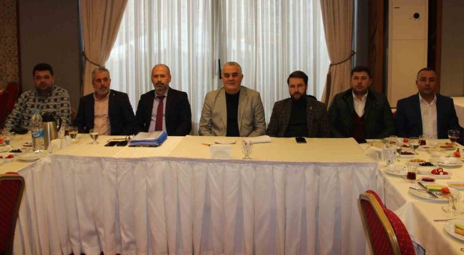 Manisa’da Toplu Taşıma Ve Taksi Ücretlerine Yüzde 30 Zam