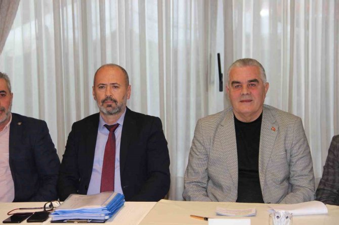 Manisa’da Toplu Taşıma Ve Taksi Ücretlerine Yüzde 30 Zam