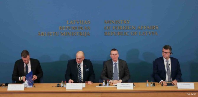 Polonya Dışişleri Bakanı Rau: "Polonya Ve Baltık Ülkeleri, Rusya’ya Yönelik Yaptırımların Genişletilmesi Konusunda Hemfikir"